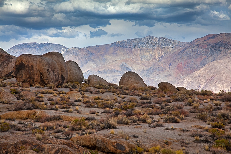 Lichtspiele vor einer Unwetterfront